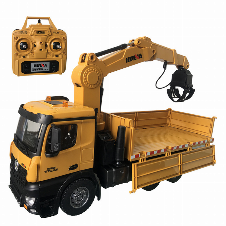 Truck With Hoist / Log Grabber