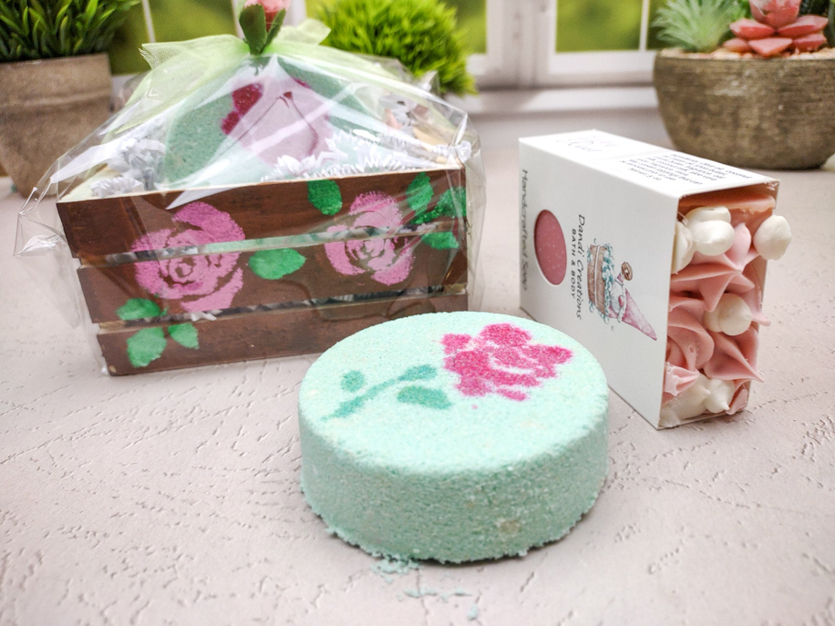 BABY ROSE mini pamper crate